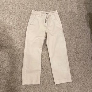 Everlane Straight Leg Cropped Pants in Bone
